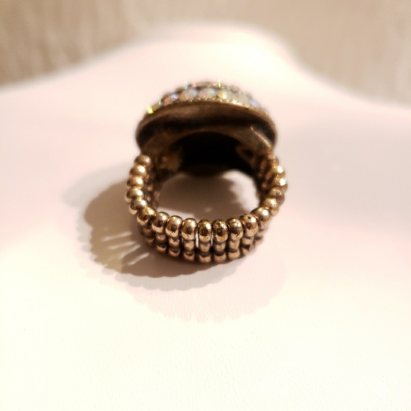 Ring - Picture 5 of 6